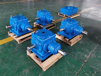 T型齿轮箱-丝杠螺旋升降机-丝杠升降机